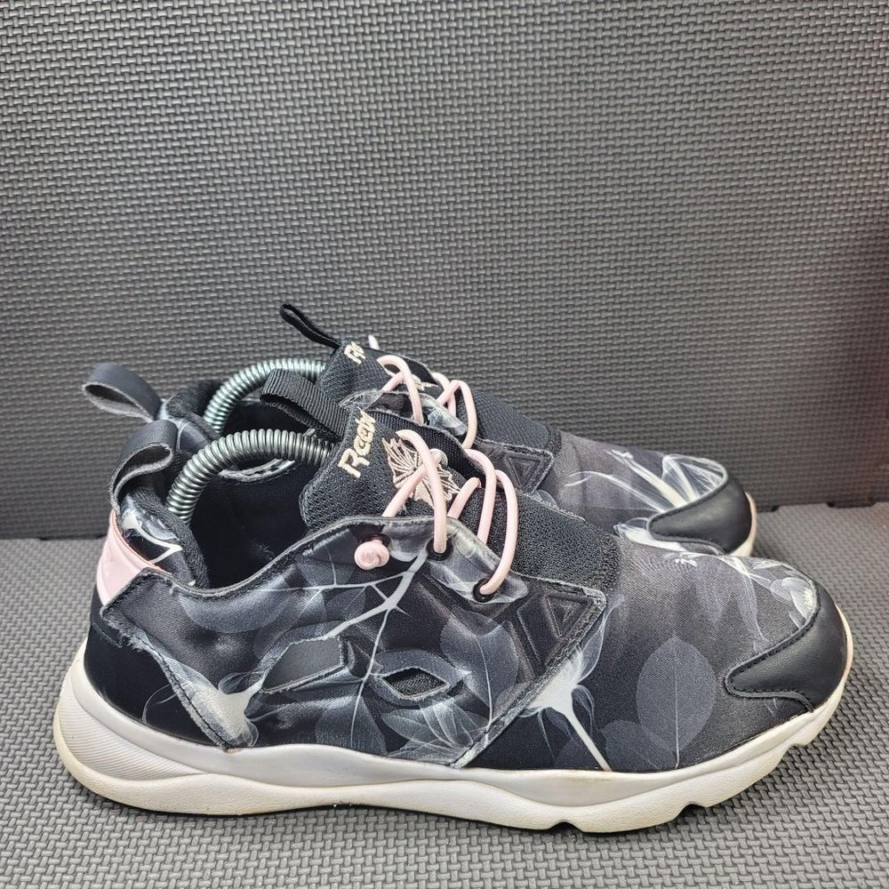 Womens Sz 9 Black Reebok Furylite Graphic Running